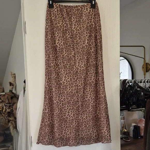 See You Monday Leopard-Print Maxi Skirt in Taupe and Brown - Picture 3 of 3